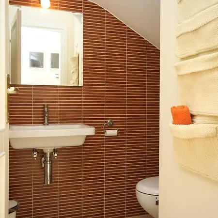 Family Friendly House With A Swimming Pool Peruski 度假居 卡尼卡